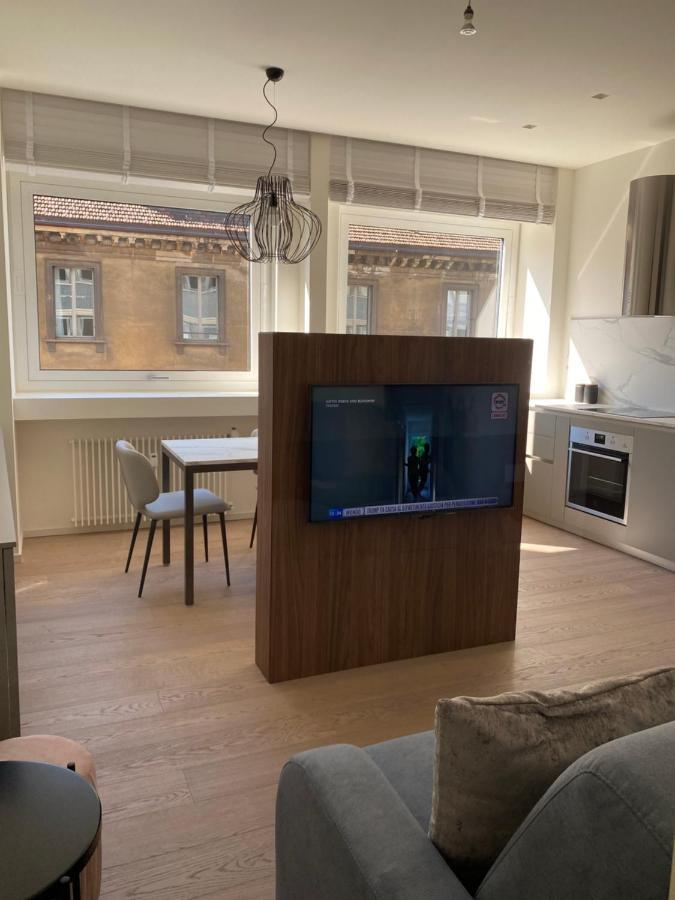 Torino 64 - Duomo City Center Luxury Apartment Perfect X2! Milano Eksteriør billede